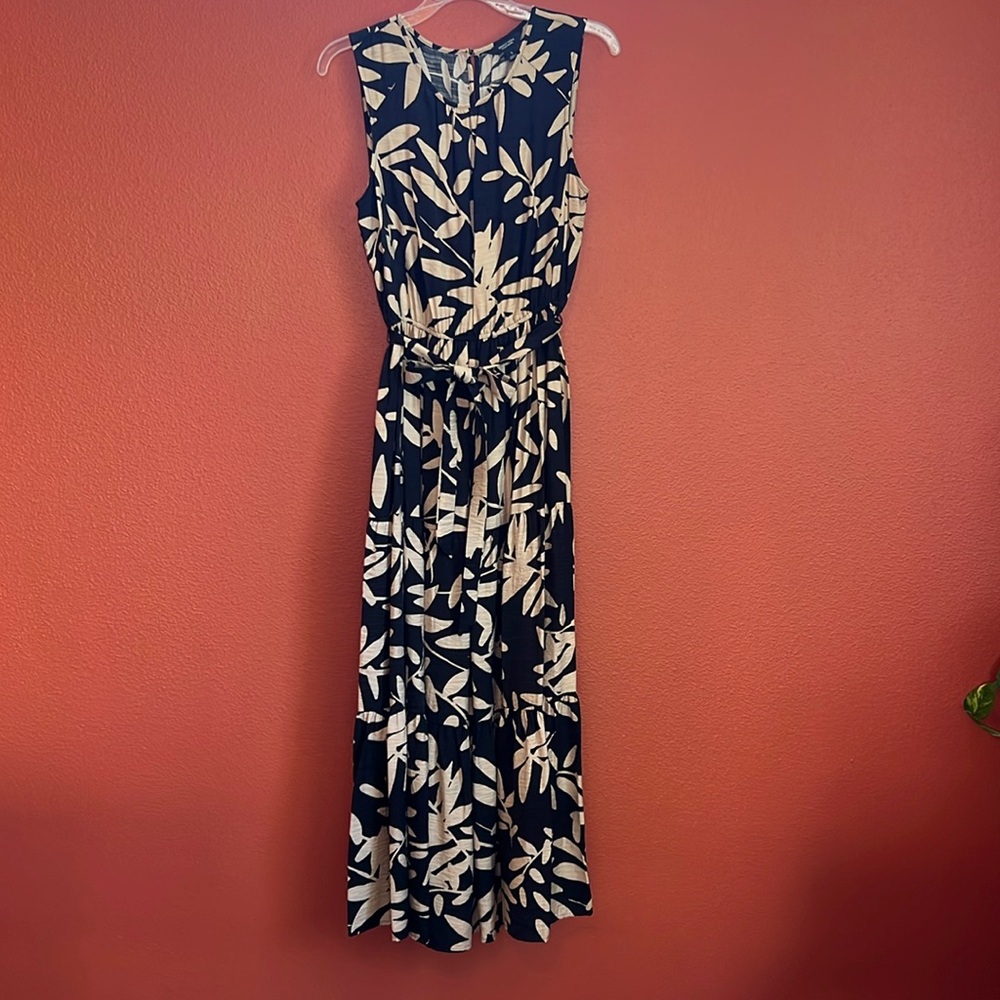 Simply Vera black and tan print dress